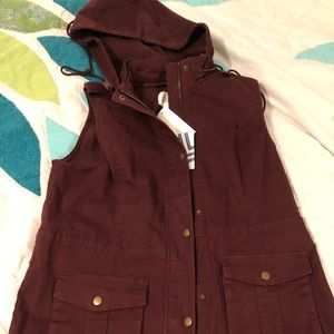 🥳Make an offer!!🥳 Market and Spruce cargo vest